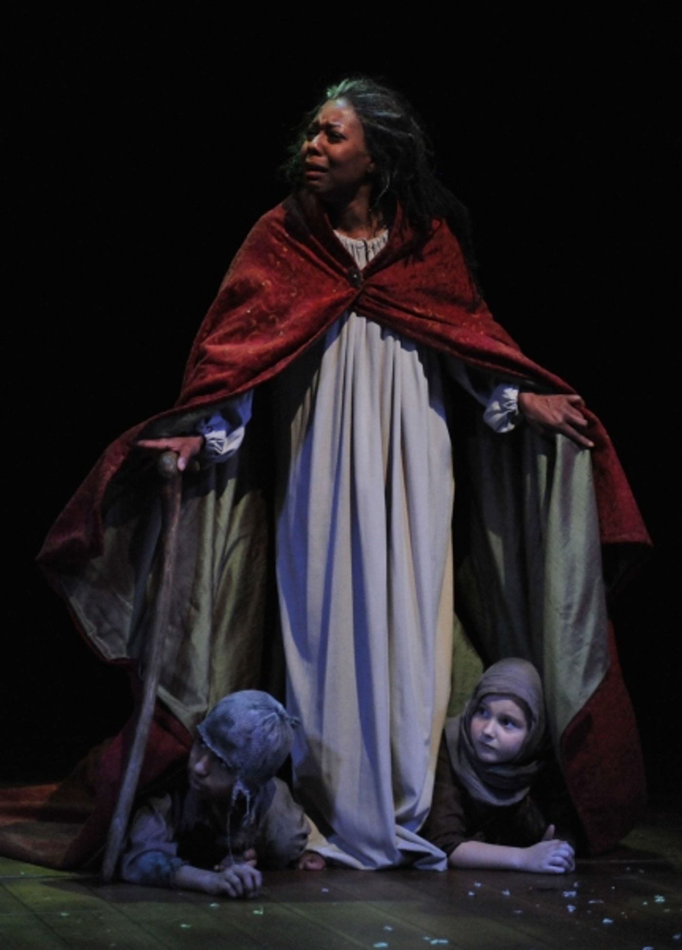 Photo Flash: A CHRISTMAS CAROL at Goodman Theatre  Image