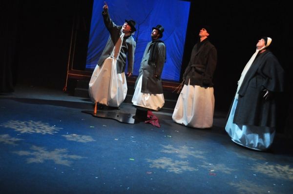Stephen Hunt, Michael Shelton, Jason Gloye and Gayle Steigerwald in Death of a Snowma Photo