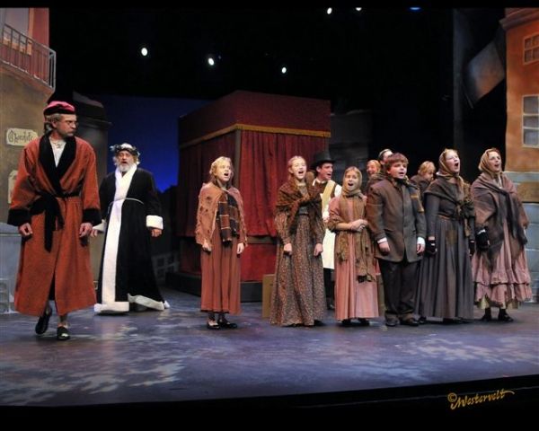 Eddie Staver III, Bob Payne and the cast of A CHRISTMAS CAROL Photo