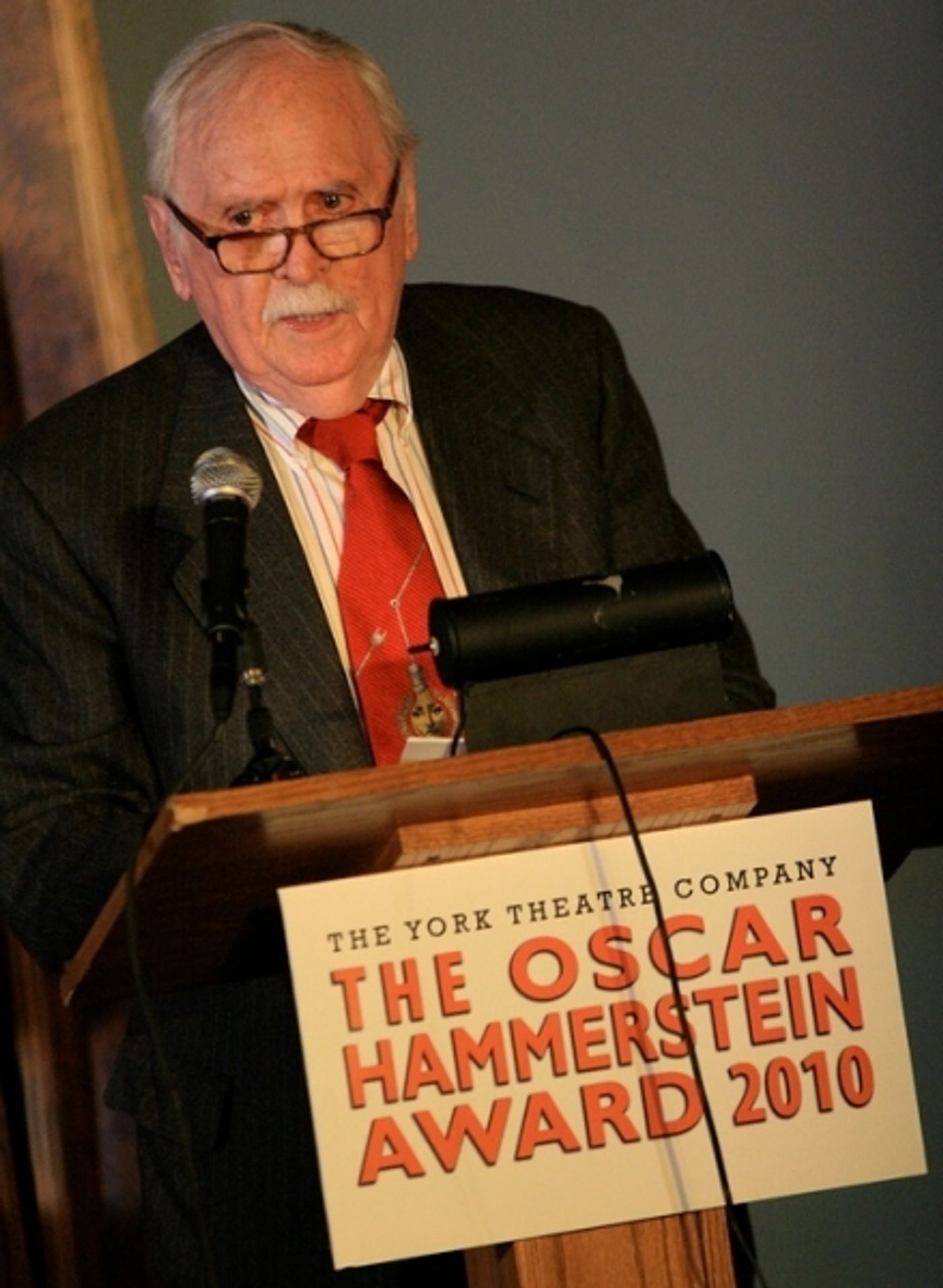 Photo Flash: 19th Annual Oscar Hammerstein Award Gala  Image