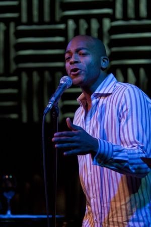 Brandon Victor Dixon Photo