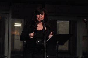 Debbie Gravitte Photo