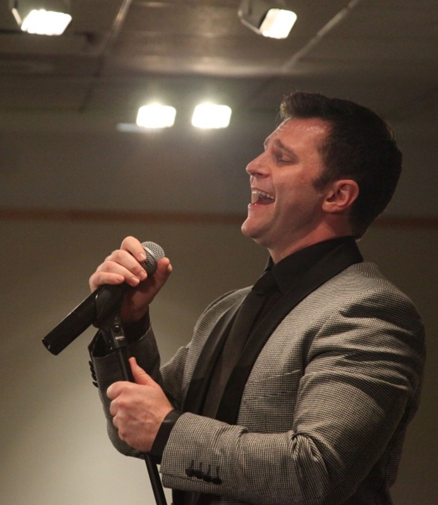 Photo EXCLUSIVE: David Campbell Celebrates CD Release in NYC  Image