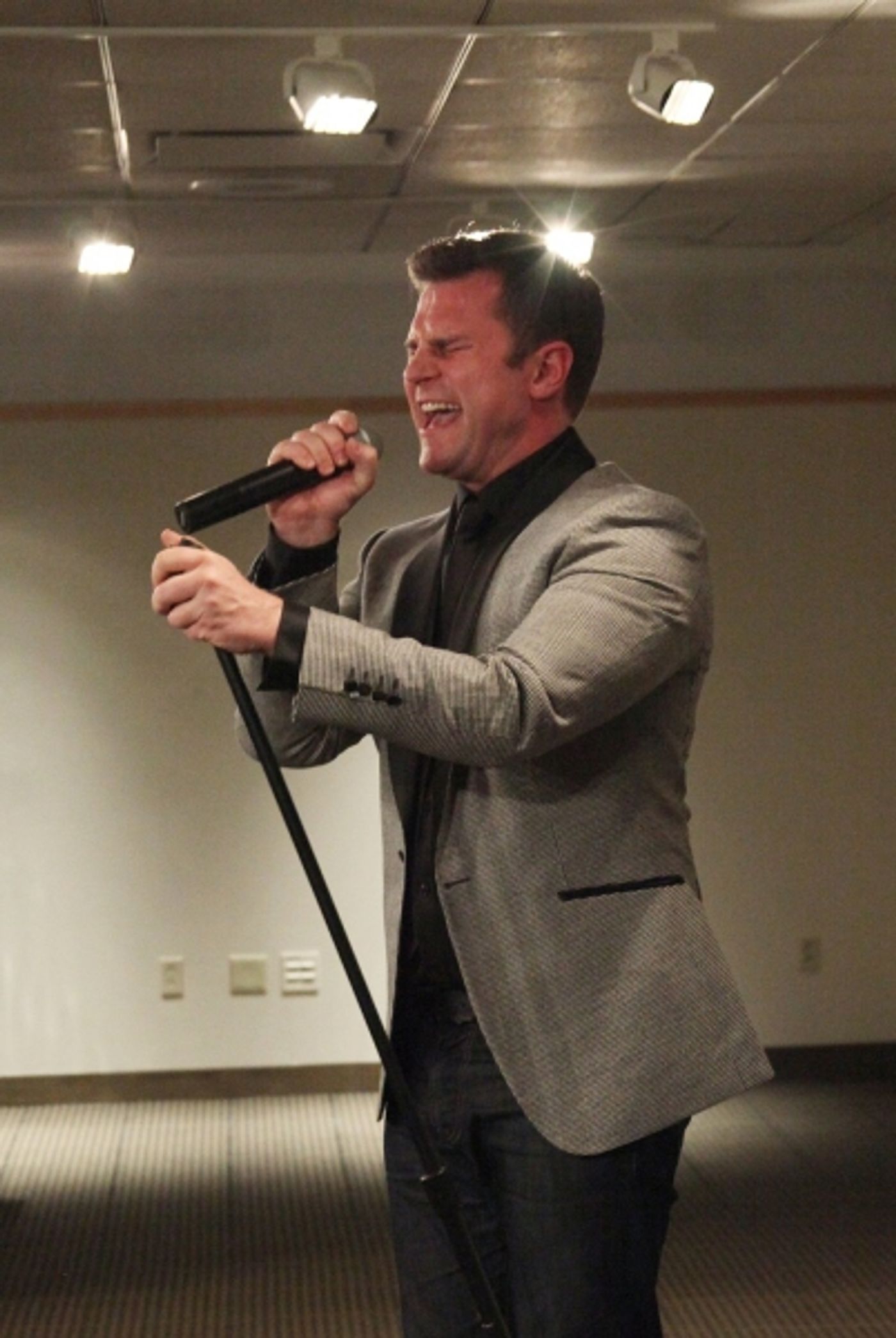 Photo EXCLUSIVE: David Campbell Celebrates CD Release in NYC  Image