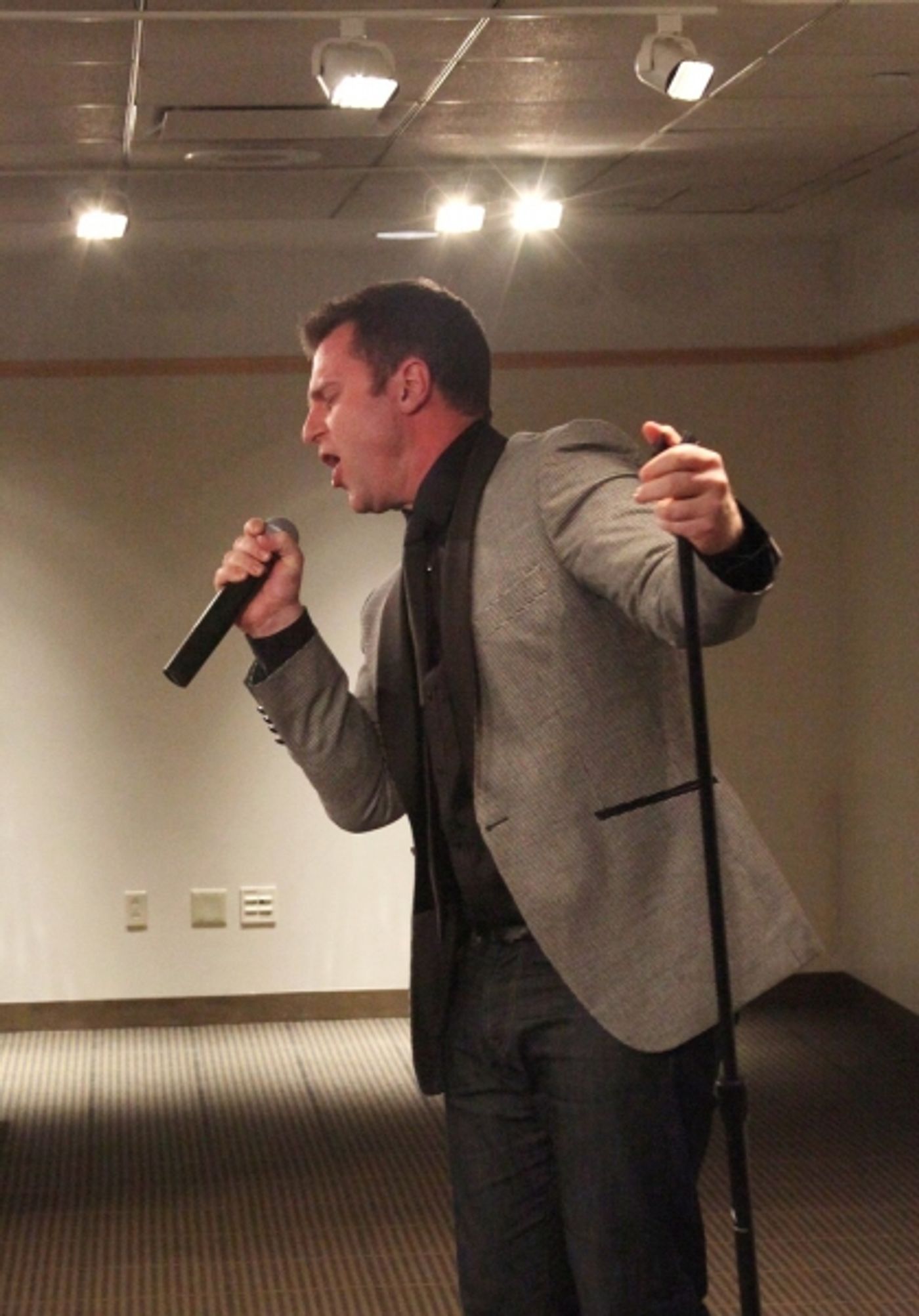 Photo EXCLUSIVE: David Campbell Celebrates CD Release in NYC  Image