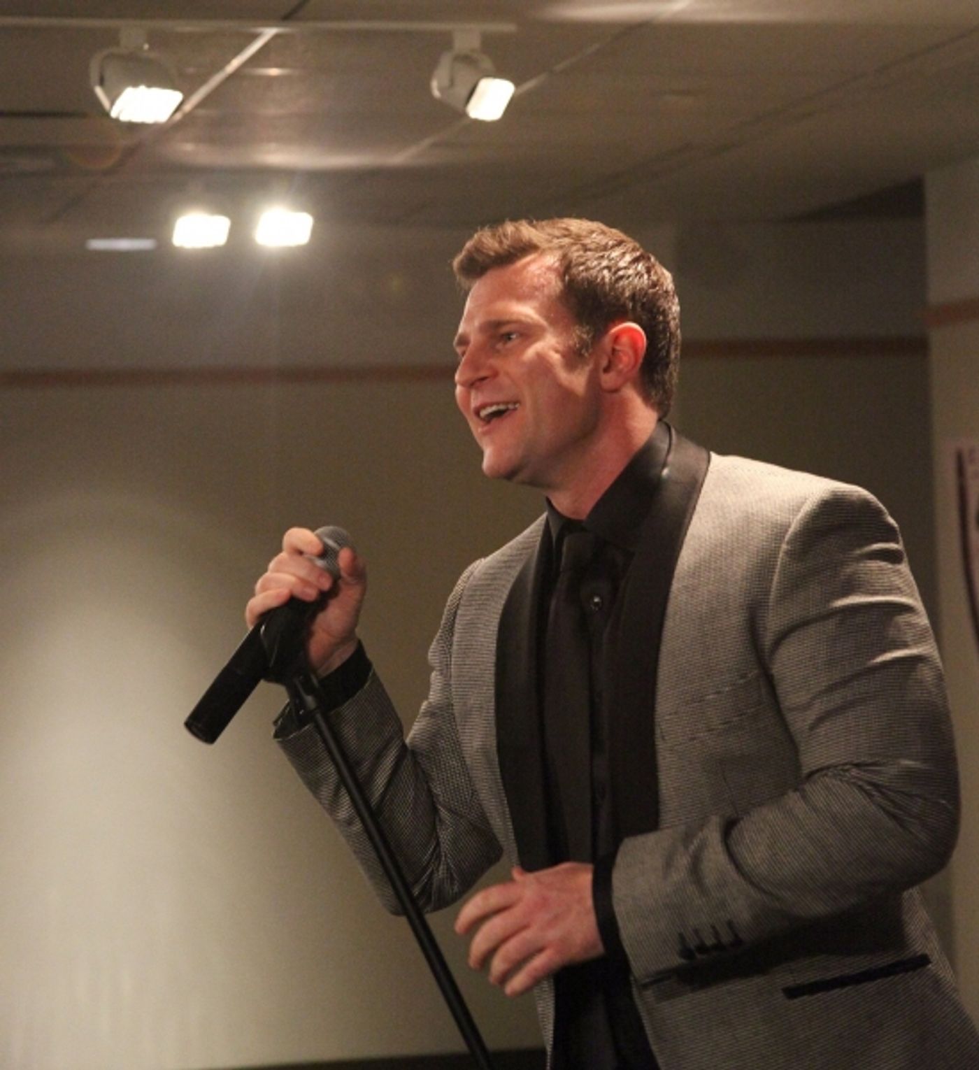 Photo EXCLUSIVE: David Campbell Celebrates CD Release in NYC  Image