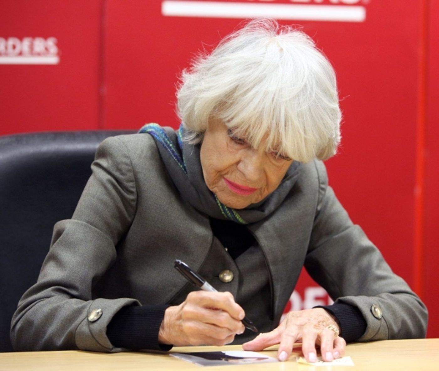 Photo Coverage: Carol Channing Promotes 'For Heaven's Sake' Album at Borders  Image
