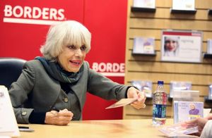 Carol Channing Photo