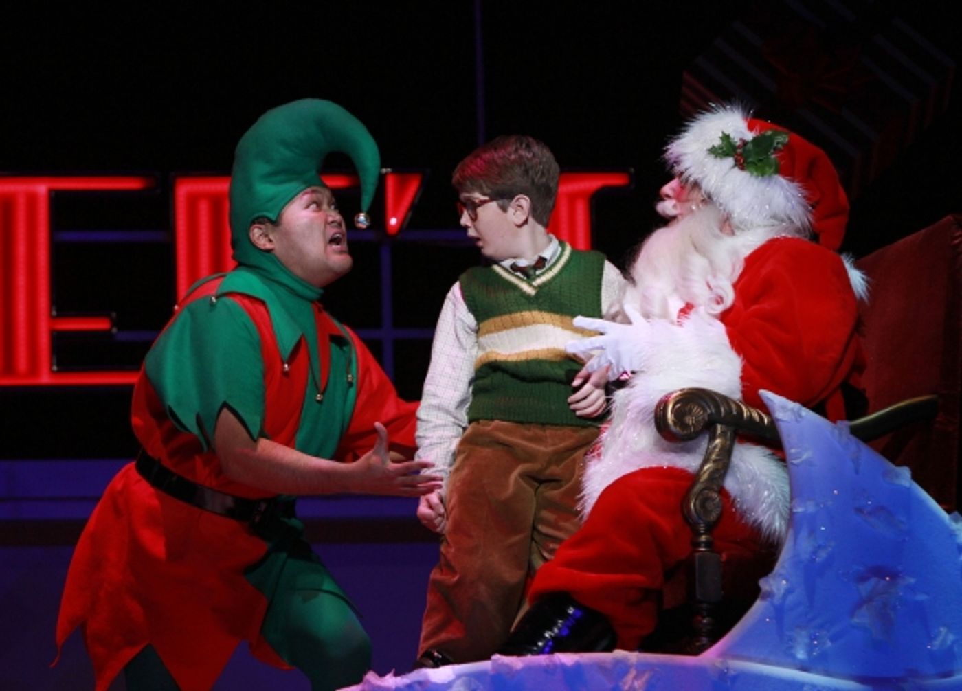 Photo Flash: Pasek & Paul's A CHRISTMAS STORY Opens at 5th Avenue Theatre  Image
