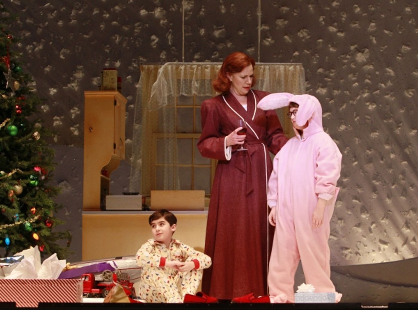 Photo Flash: Pasek & Paul's A CHRISTMAS STORY Opens at 5th Avenue Theatre  Image