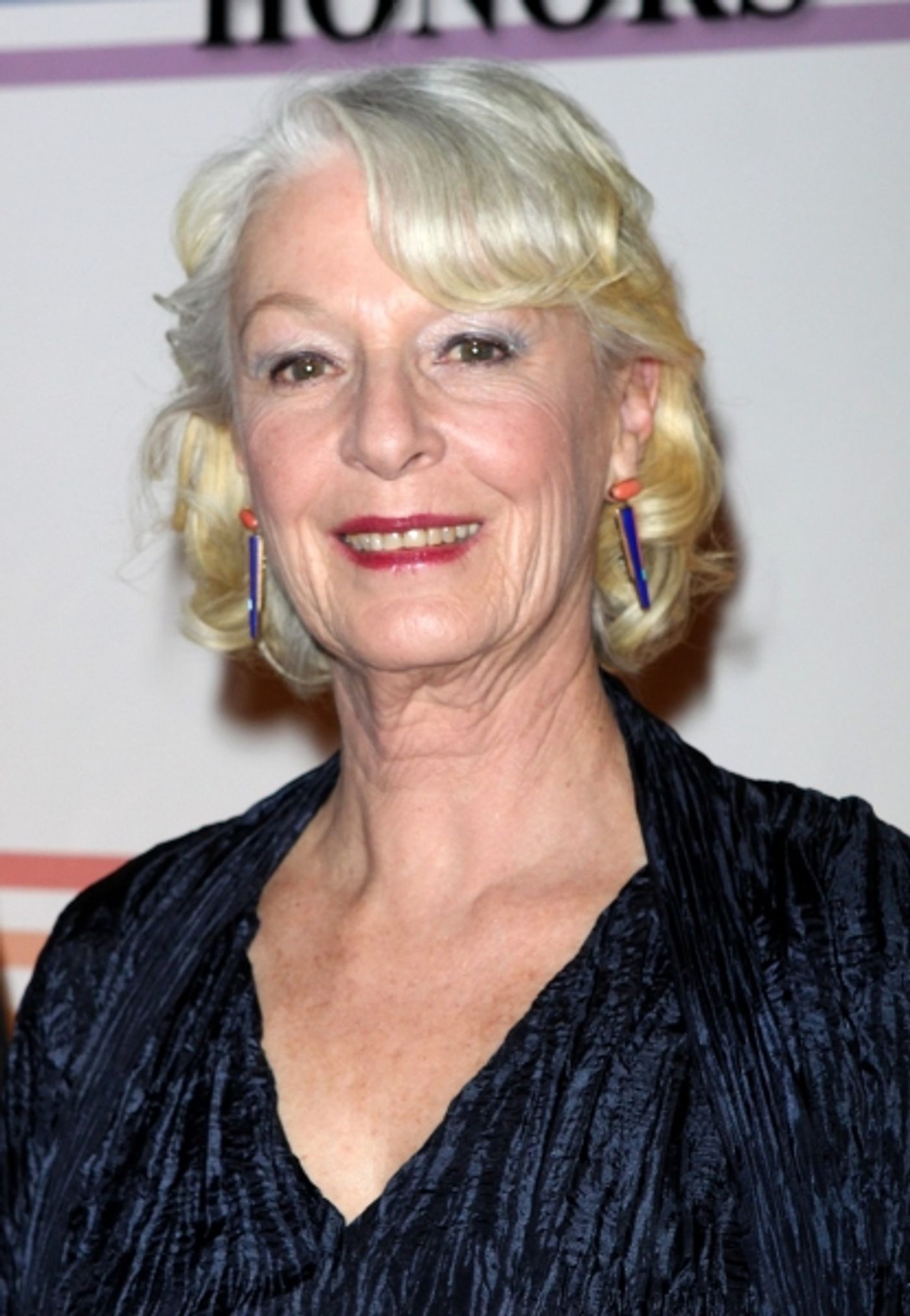 Photo Coverage: 2010 Kennedy Center Honors Red Carpet Part 1  Image