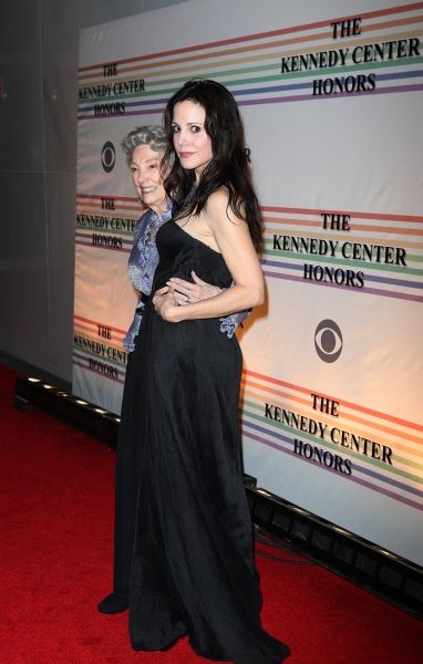 Photos: 2010 Kennedy Center Honors Red Carpet Part 1 — photo 35 of 66