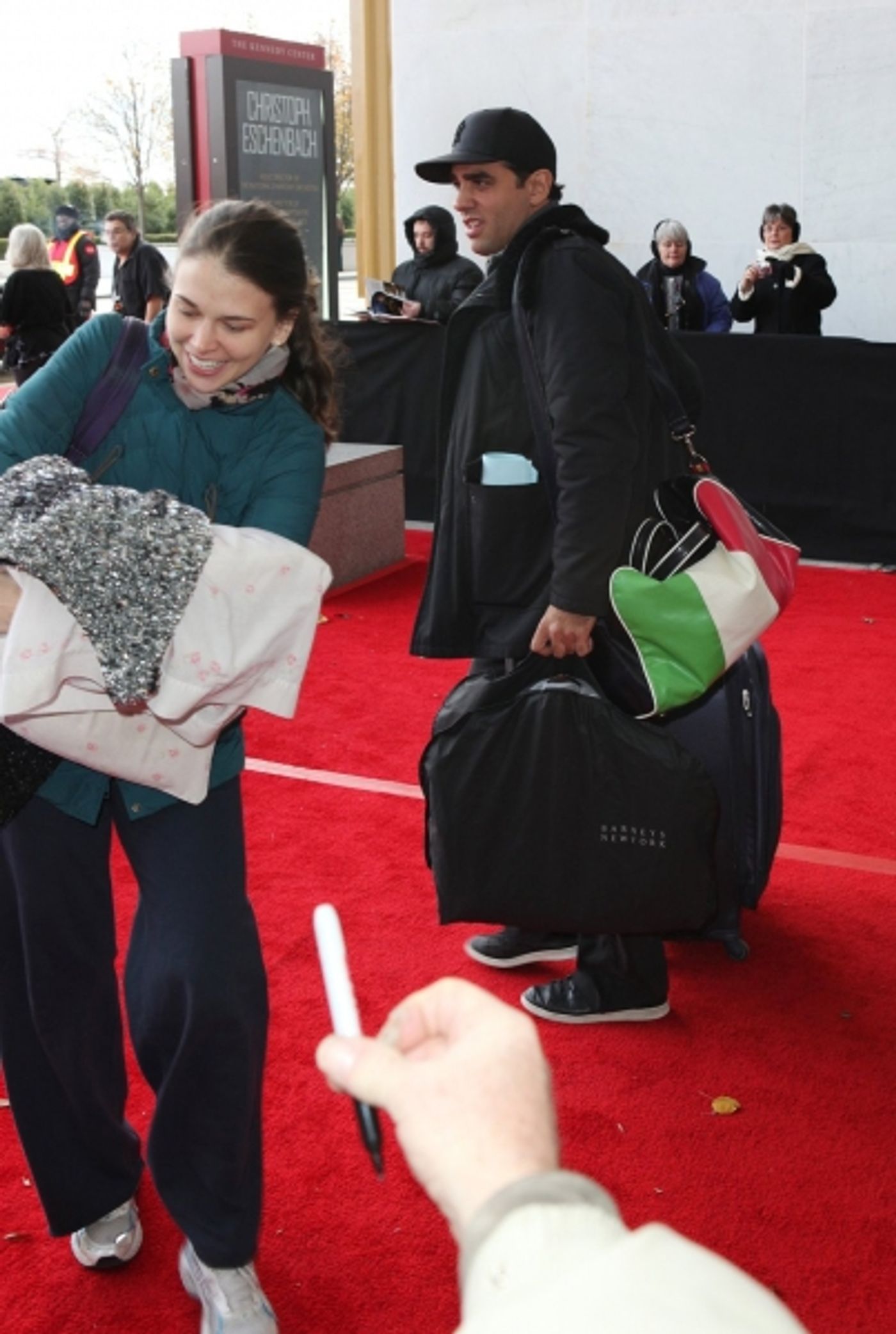 Photo EXCLUSIVE: Rehearsal Arrivals for the 2010 Kennedy Center Honors  Image