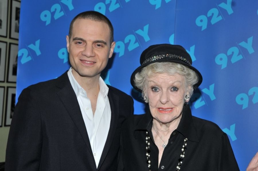 Photo Flash: Elaine Stritch Visits BROADWAY TALKS Image