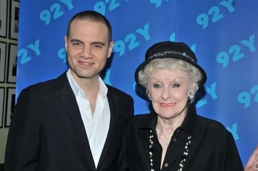 Photo Flash: Elaine Stritch Visits BROADWAY TALKS Image