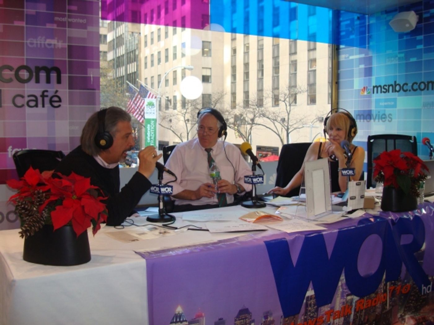 Photo Flash: SCREWTAPE's Max McLean Raises Funds for NY Food Bank  Image