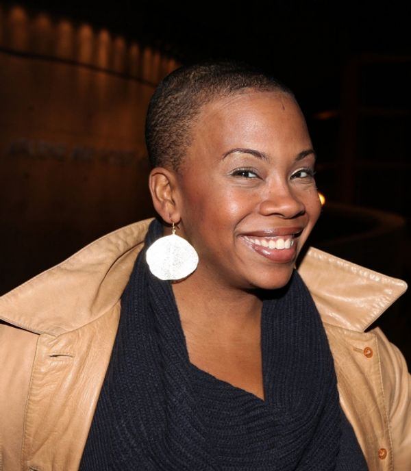 Hollie E. Wright Photo