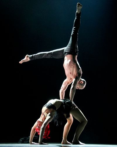 Julie Nelson and Rudi Maccagi of Rock of Ages Photo
