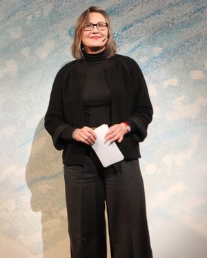Cherry Jones Photo