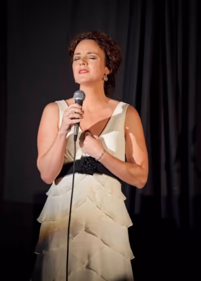 Melissa Errico Photo