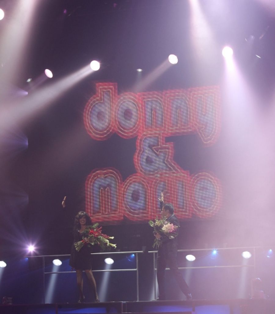Photo Coverage: DONNY & MARIE Open on Broadway Image