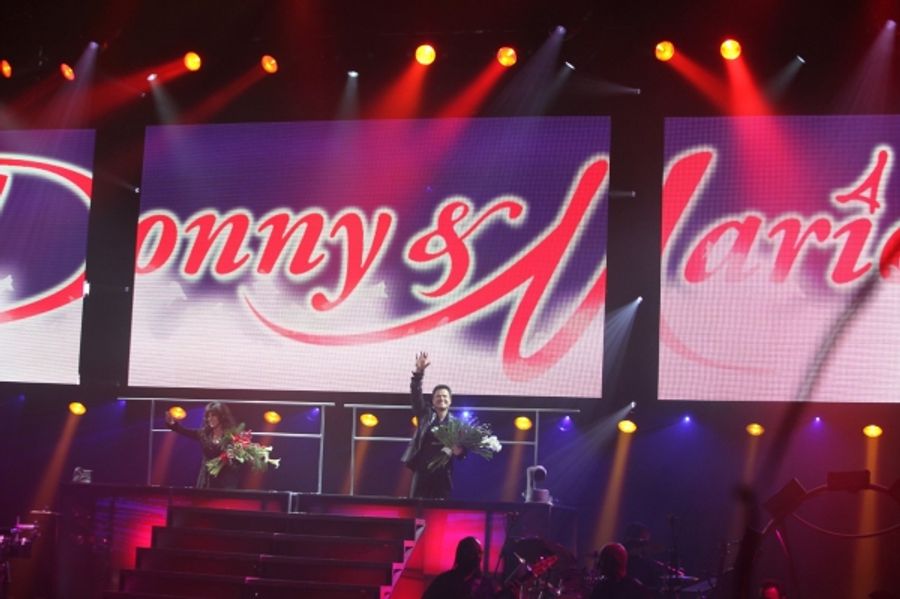 Photo Coverage: DONNY & MARIE Open on Broadway Image