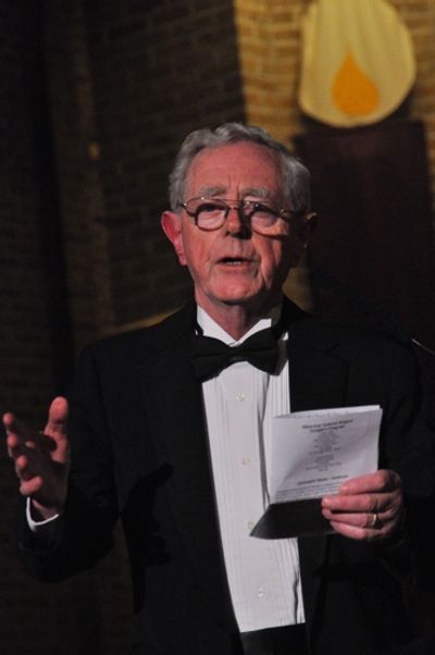 Ronnie Allen founder of The Hibernian Festival Singers starts the show Photo