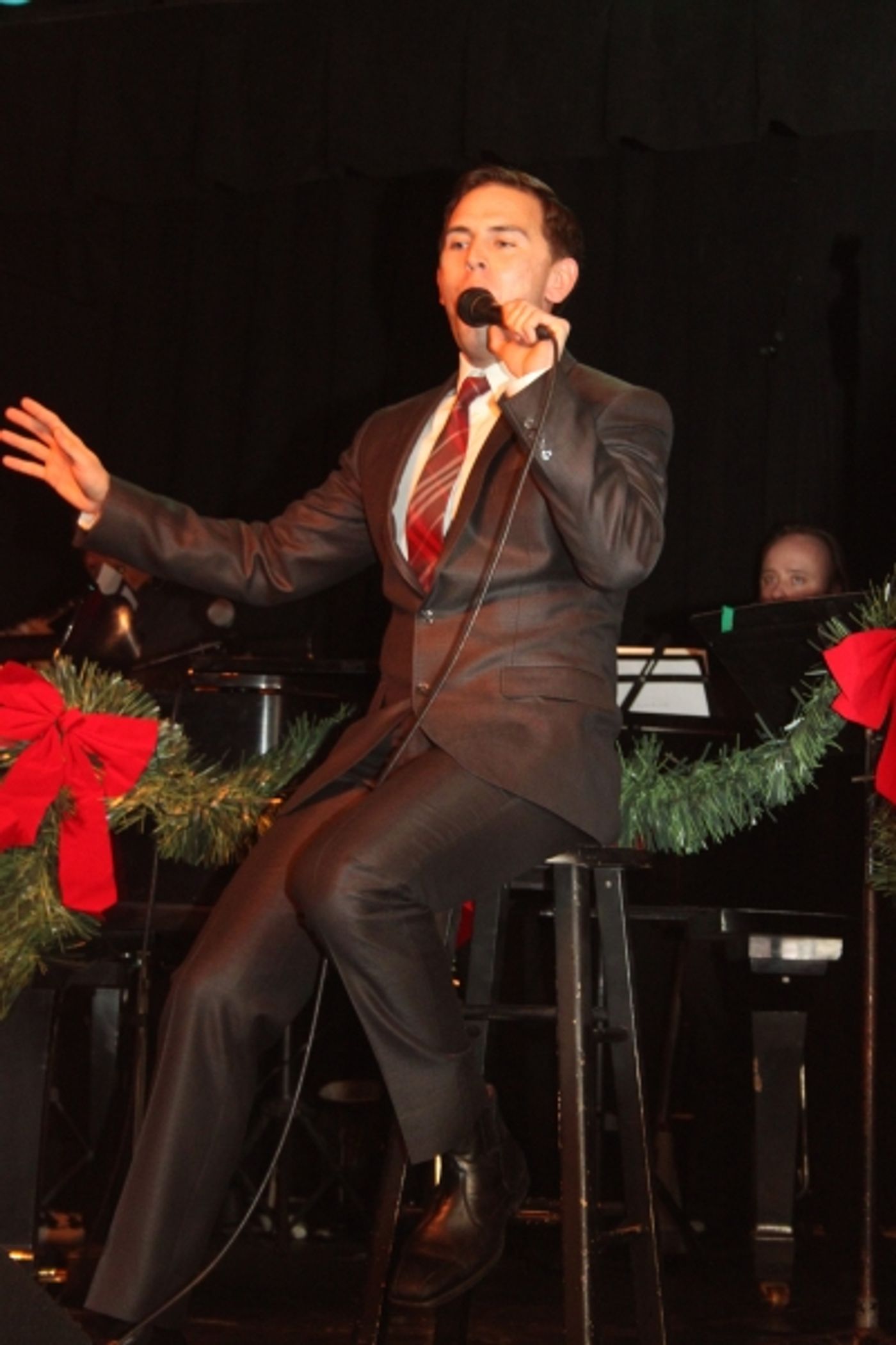 Photo Coverage: Daniel Reichard - A Christmas Concert  Image