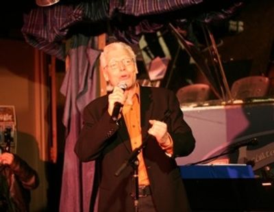 Tony Sheldon Photo