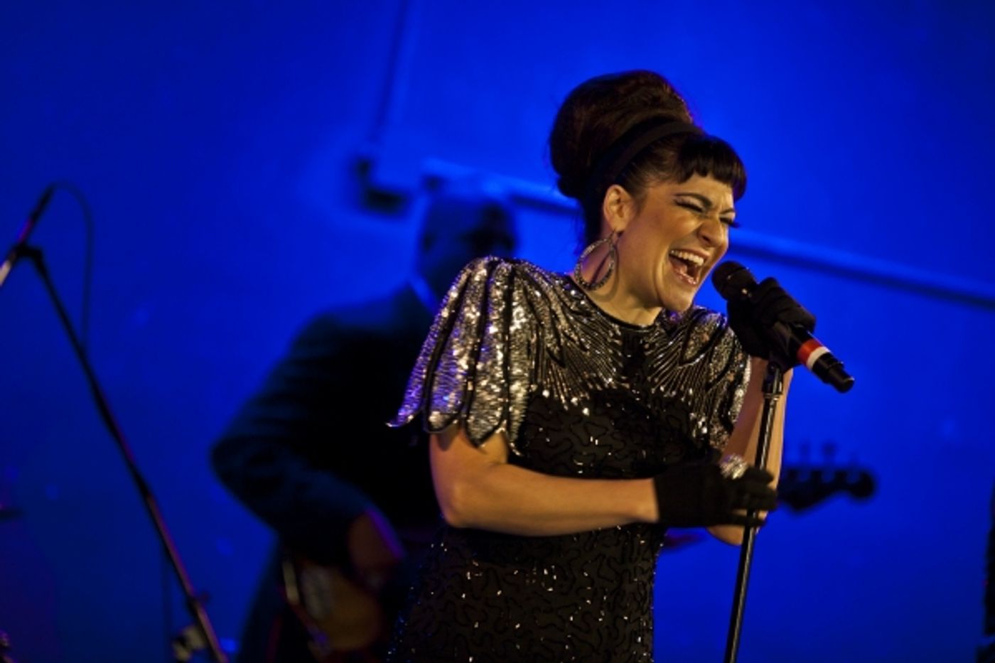 Photo Coverage: Shoshana Bean Plays Le Poison Rouge  Image