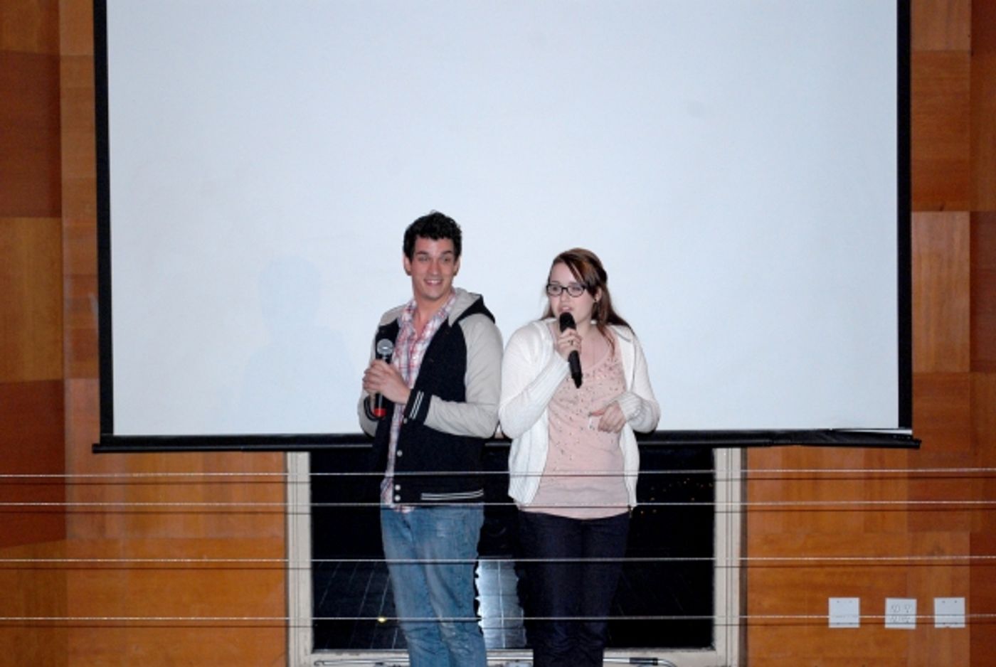 Photo Flash: NEXT TO NORMAL Tour Cast Visits Musical Mondays  Image