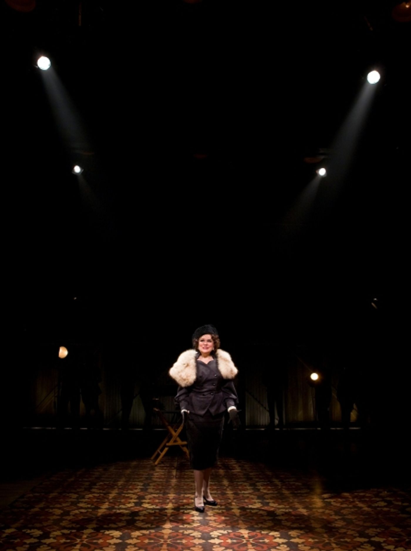 Photo Flash: Signature Theatre's SUNSET BLVD.  Image