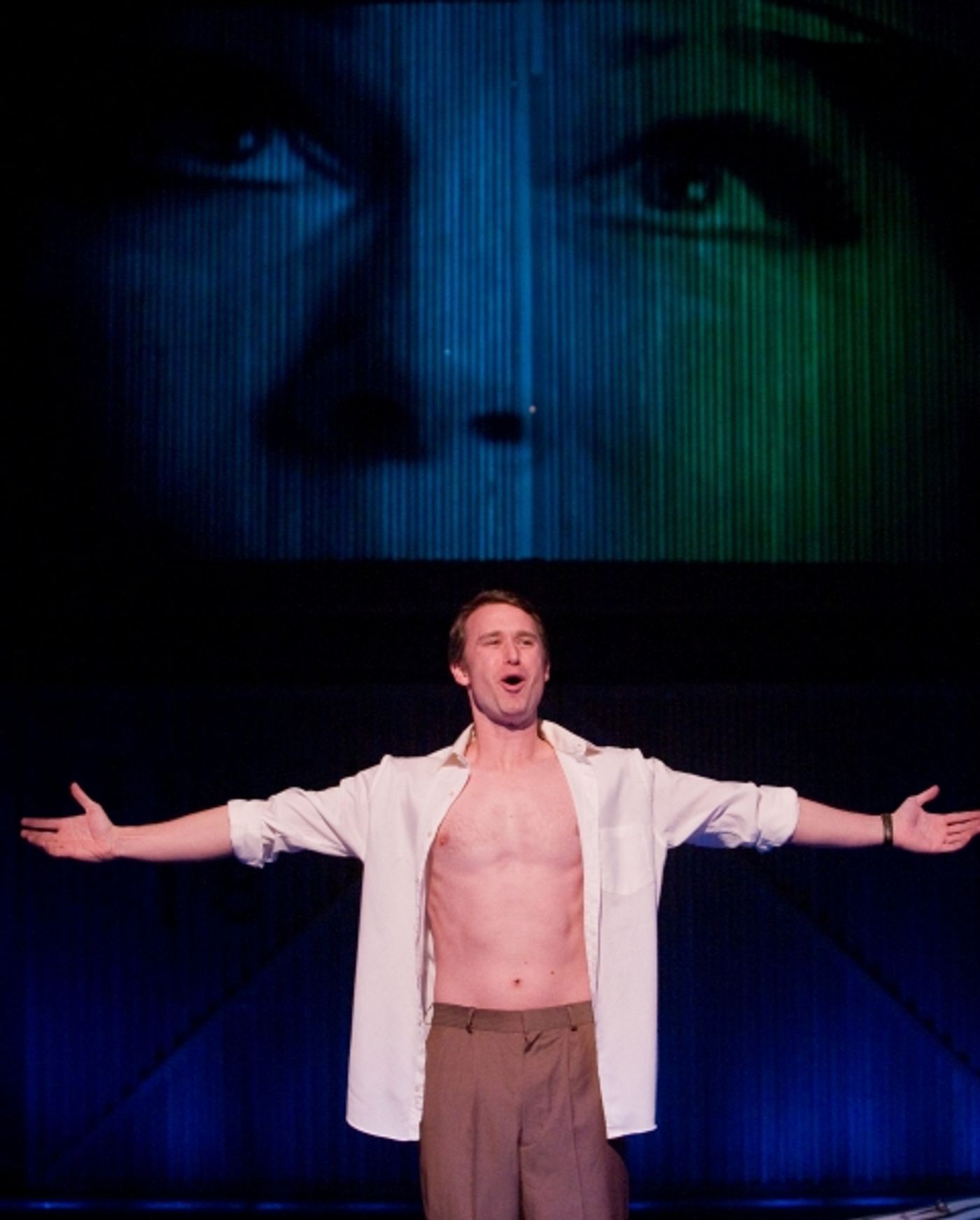 Photo Flash: Signature Theatre's SUNSET BLVD.  Image