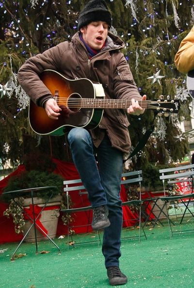 John Gallagher Jr.
 Photo