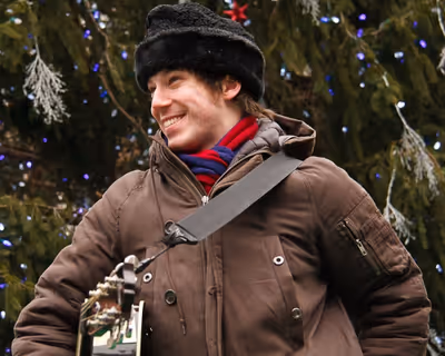 John Gallagher Jr.
 Photo