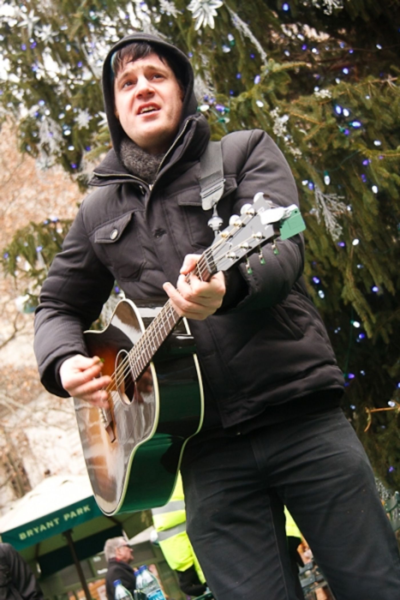 Photo Coverage: AMERICAN IDIOT Plays Bryant Park for BC/EFA  Image