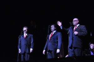 Finbar Wright, Anthony Kearns and Ronan Tynan Photo