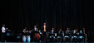 Conductor Christopher Crenshaw  & Orchestra Photo