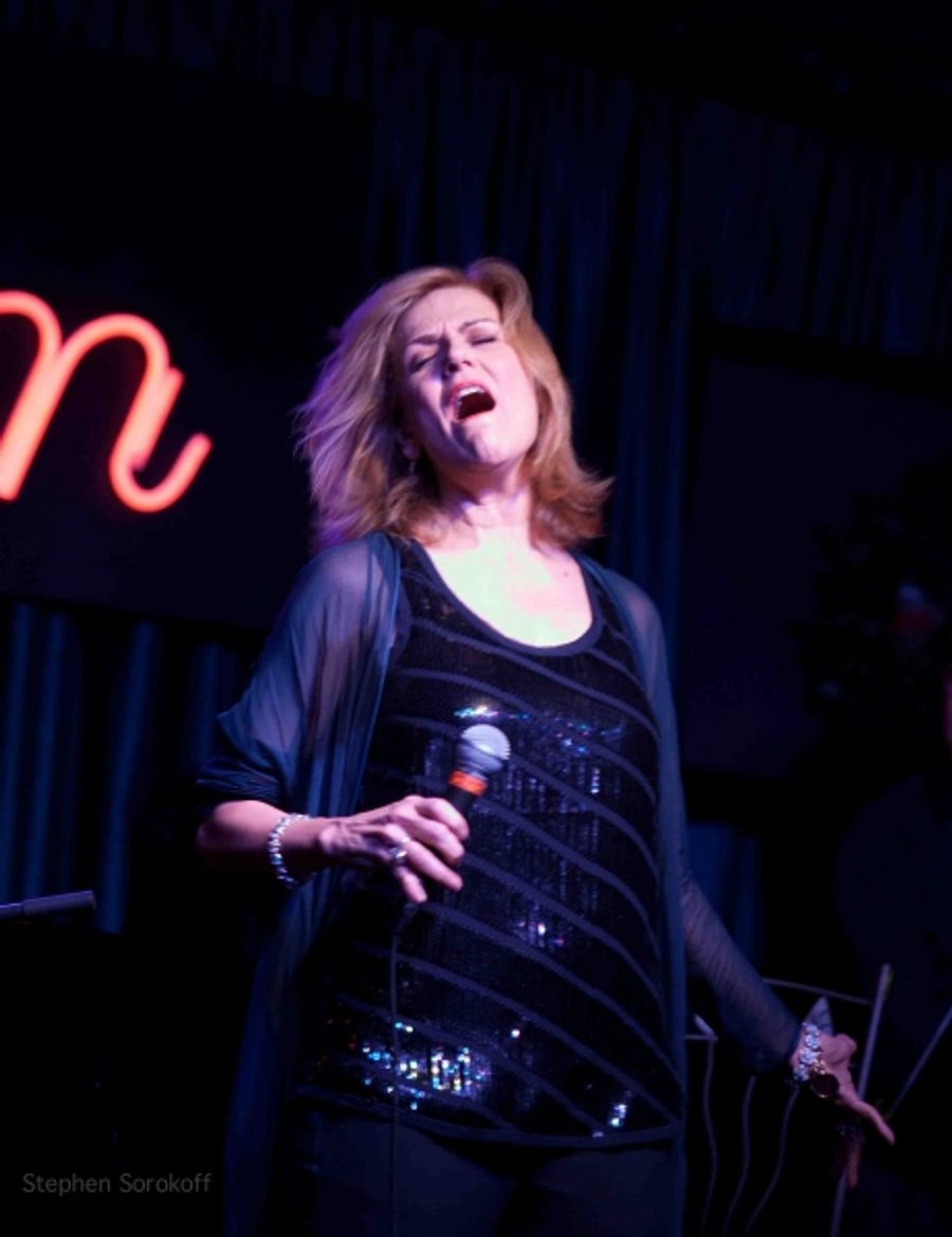 Photo Flash: Karen Mason Performs at Iridium Image