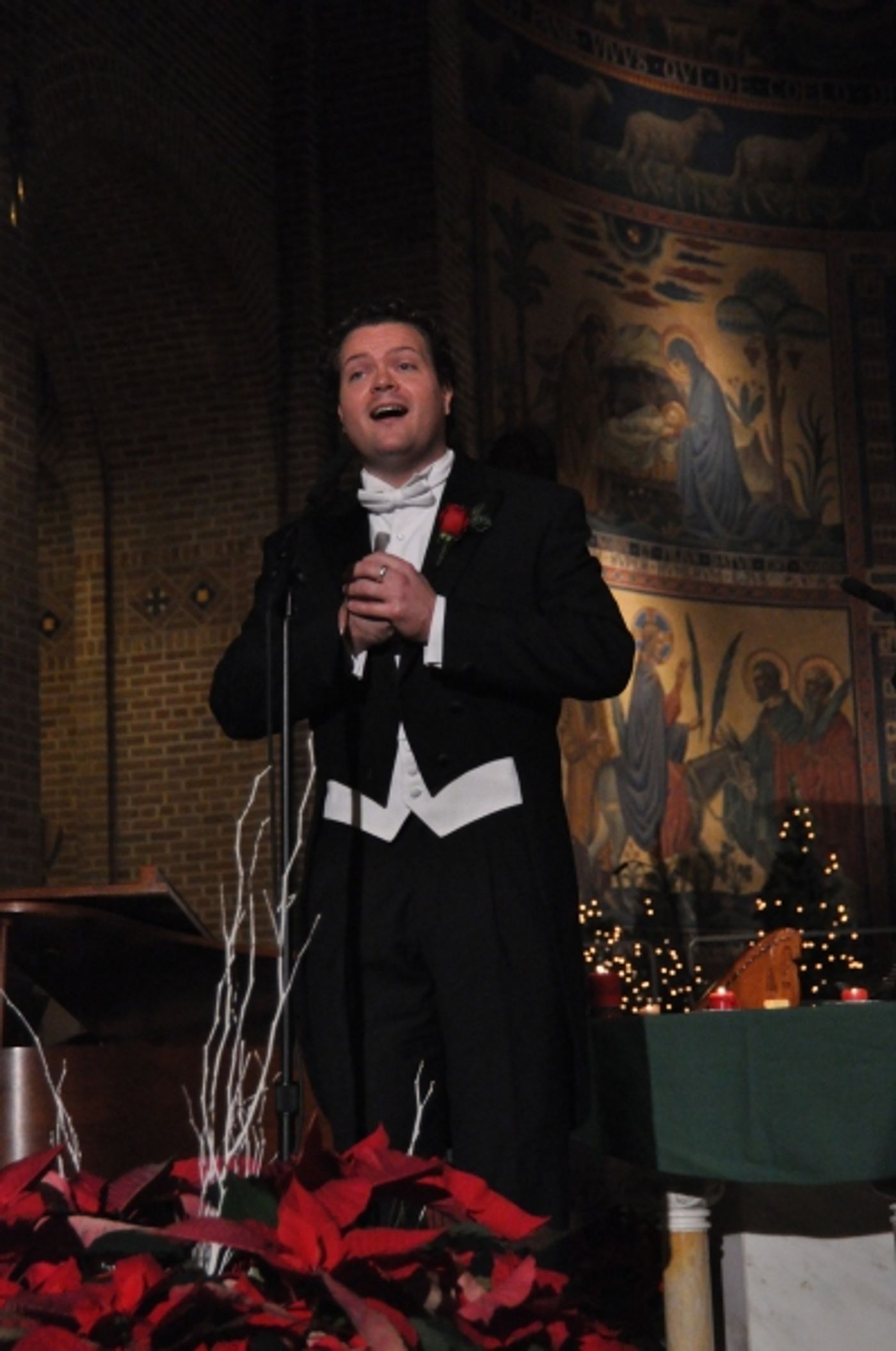 Photo Coverage: Karl Scully Plays Second Sold Out Show on Long Island  Image