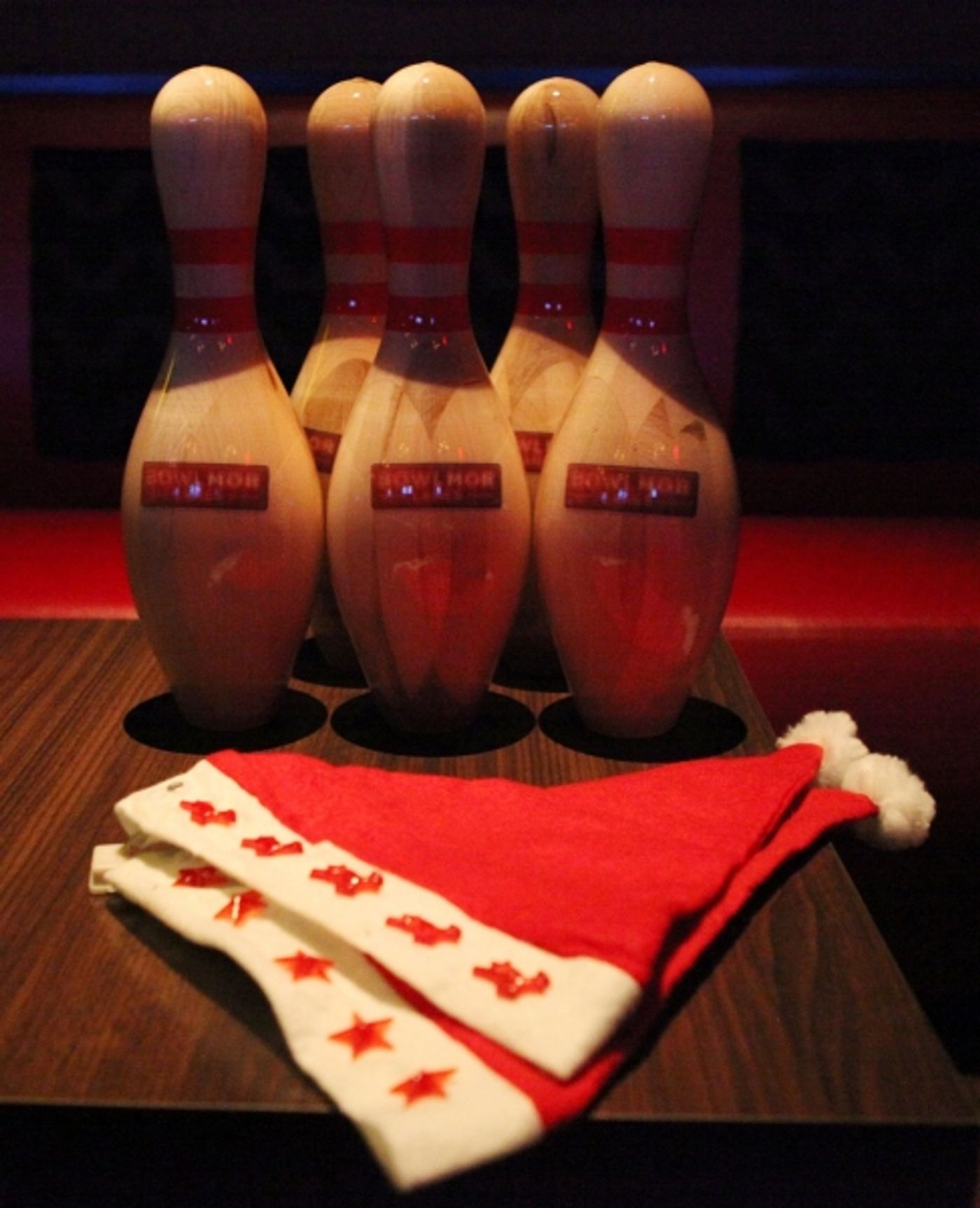 Photo Coverage: LOMBARDI Celebrates the Holidays and the Packers at Bowlmor Lanes Photo Coverage: LOMBARDI Celebrates the Holidays and the Packers at Bowlmor Lanes Image