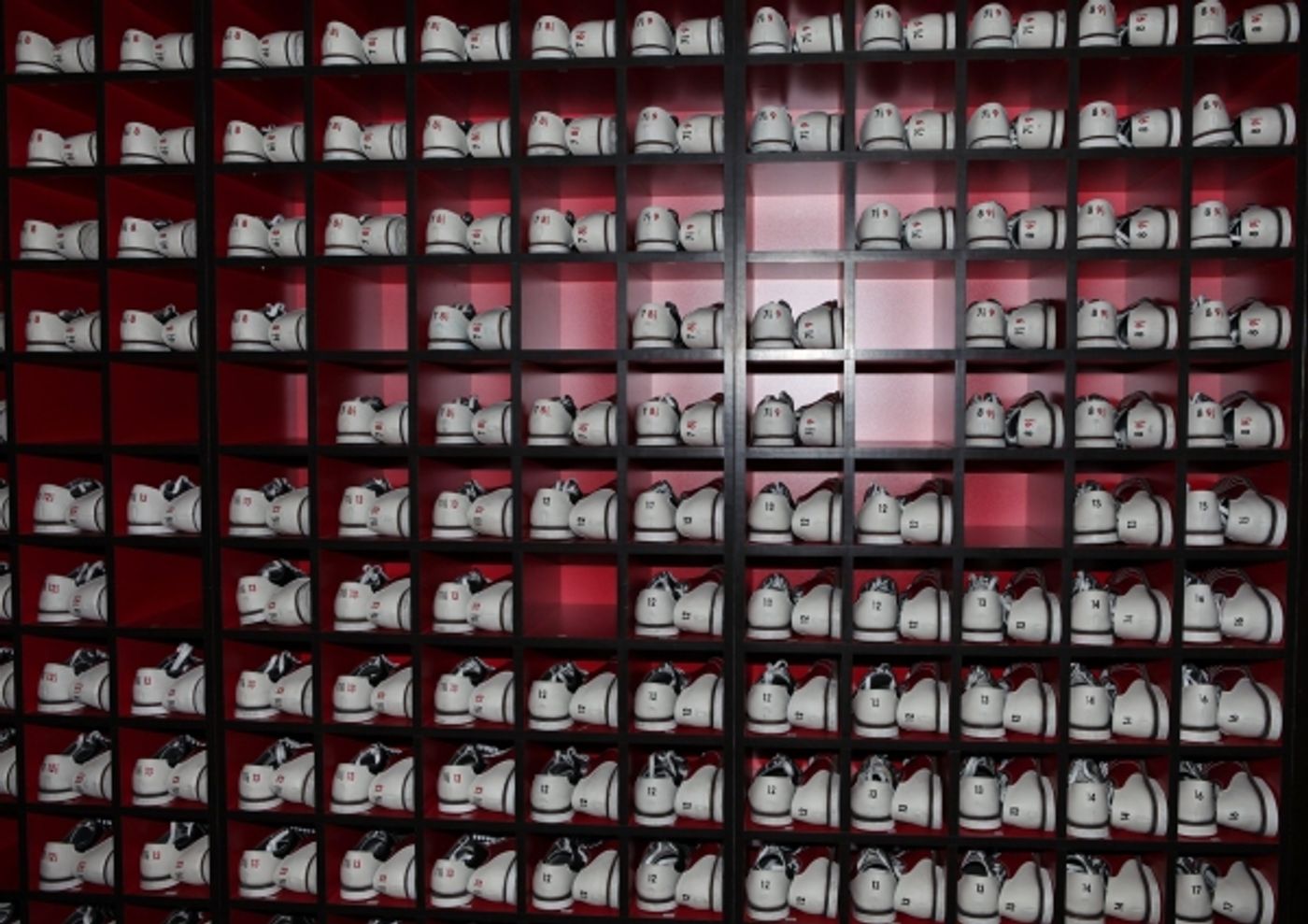 Photo Coverage: LOMBARDI Celebrates the Holidays and the Packers at Bowlmor Lanes Photo Coverage: LOMBARDI Celebrates the Holidays and the Packers at Bowlmor Lanes Image