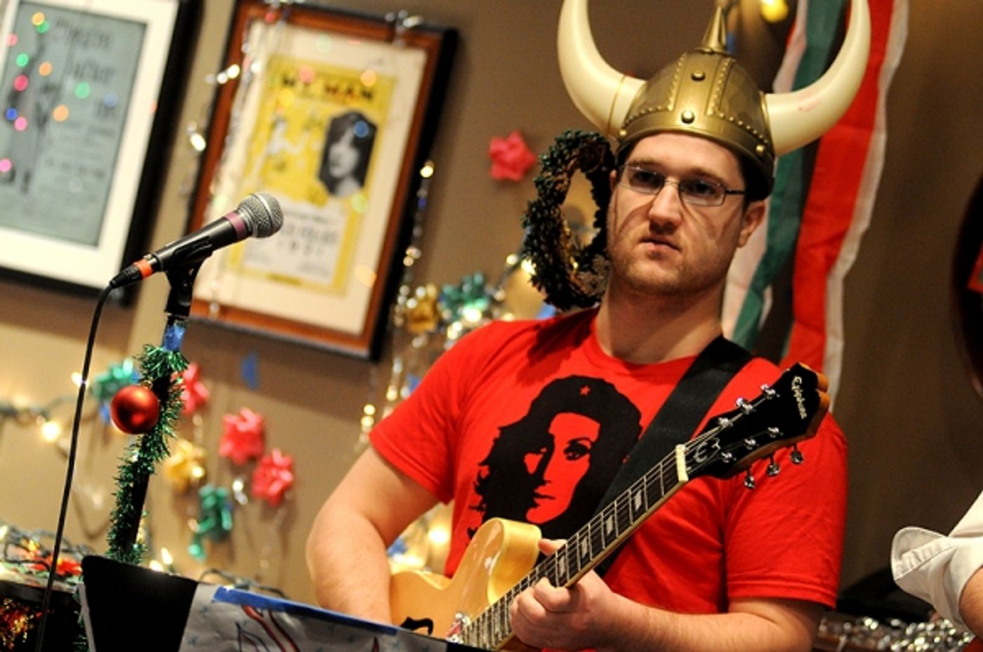 Photo Coverage: Joe Iconis Celebrates Christmas in Concert  Image