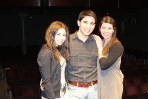 Tara Novie, Tony Ramos and Jillian Schochet Photo