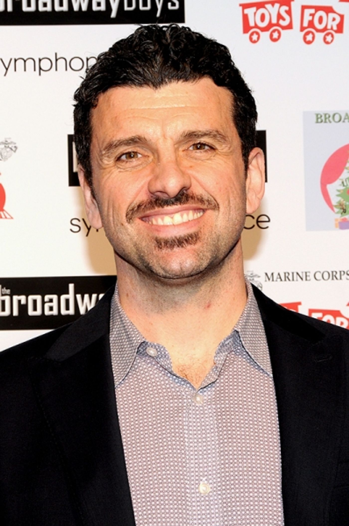 Photo Coverage: Broadway Sings for 'Toys For Tots'  Image