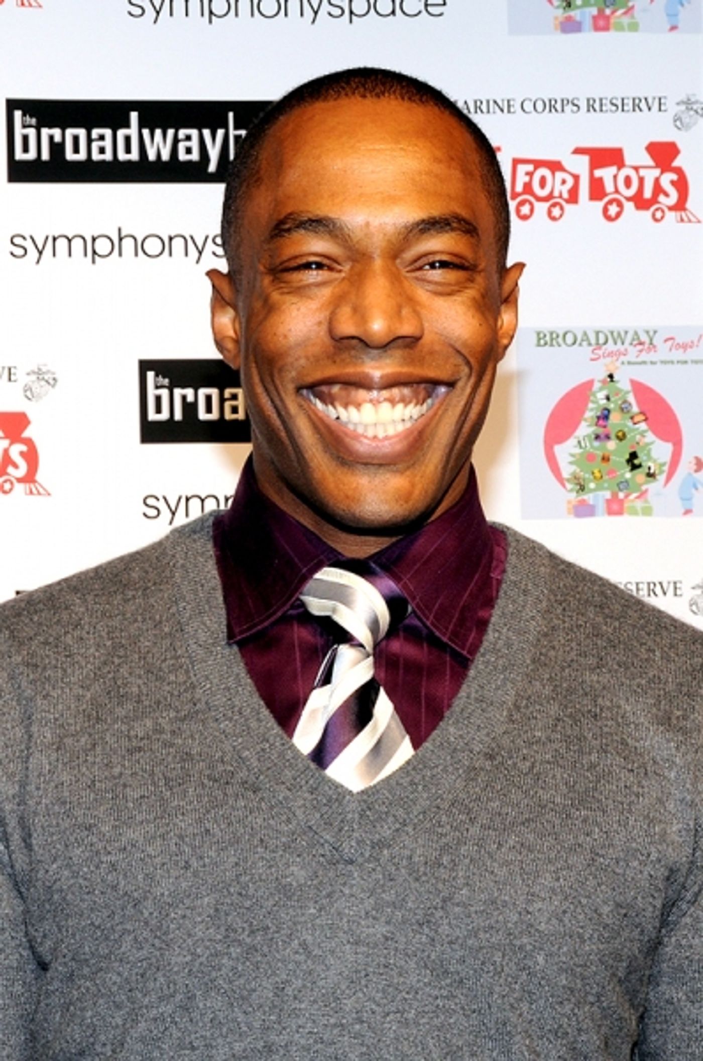Photo Coverage: Broadway Sings for 'Toys For Tots'  Image