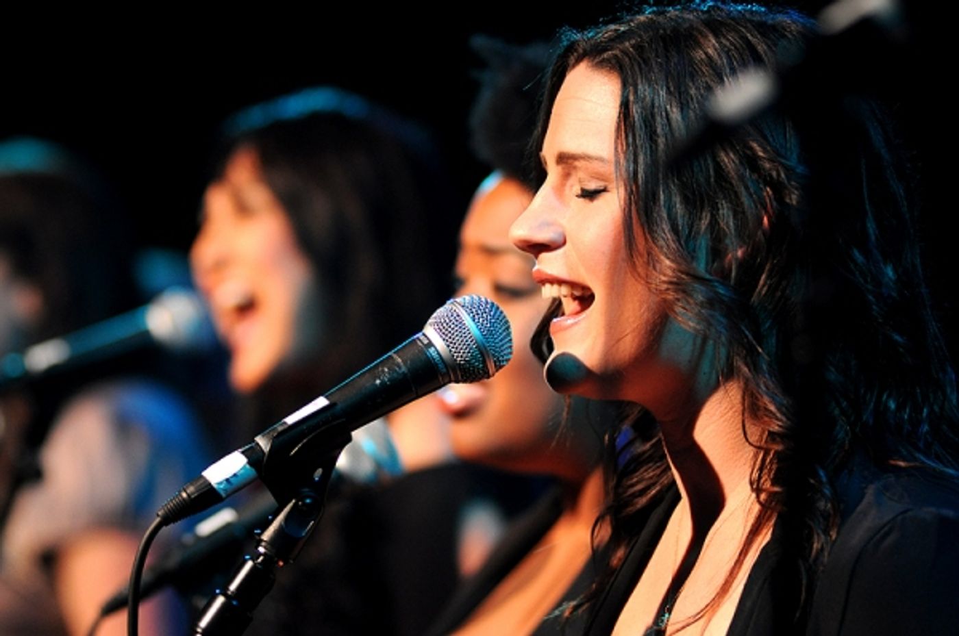 Photo Coverage: Broadway Sings for 'Toys For Tots'  Image
