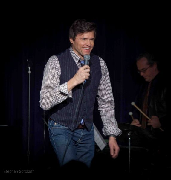 Photo Flash: Brent Barrett at The Laurie Beechman Theatre — photo 3 of 18