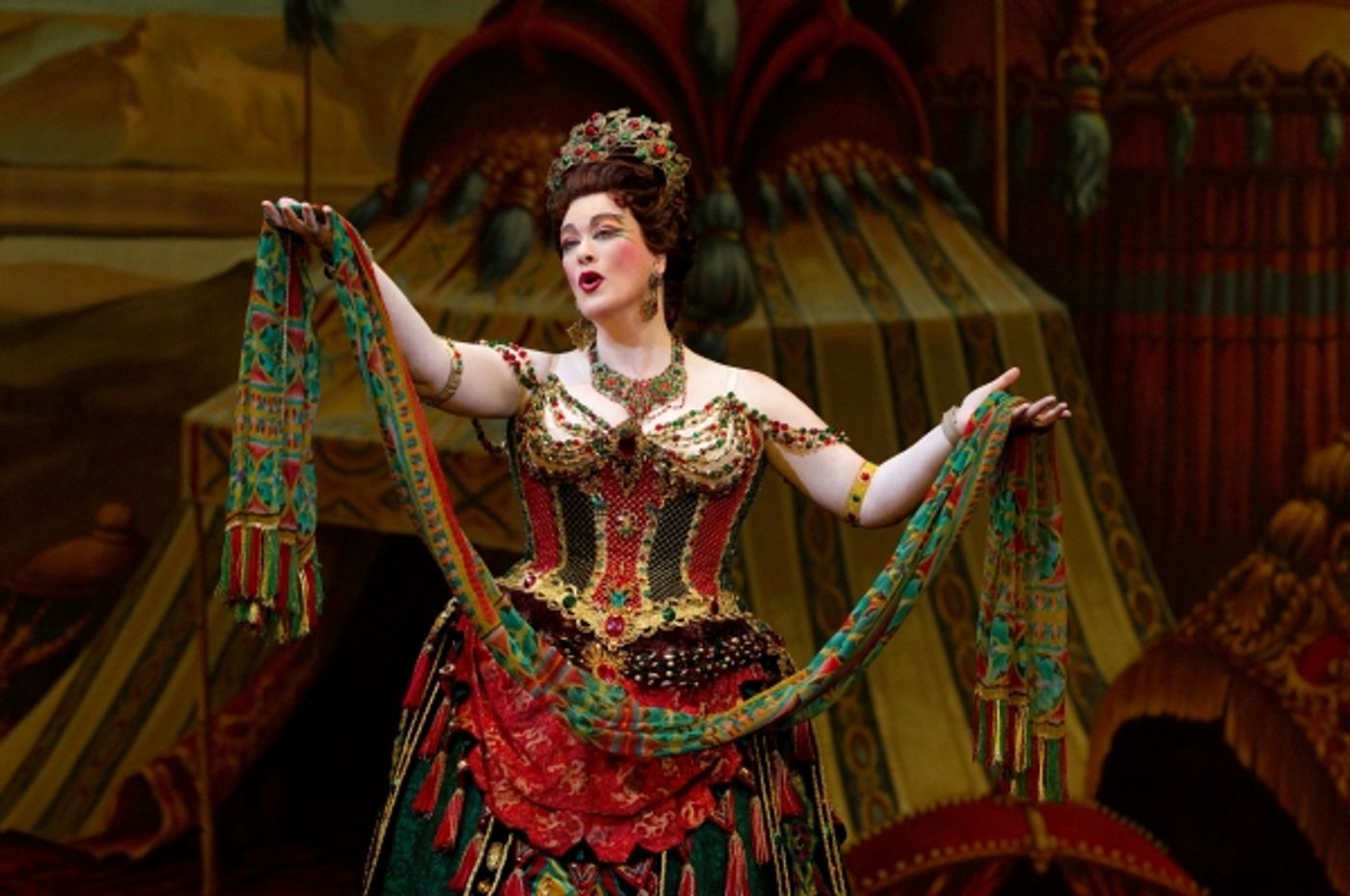 Photo Flash: Sean McLaughlin and Liz McCartney join THE PHANTOM OF THE OPERA  Image