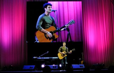 Darren Criss Photo